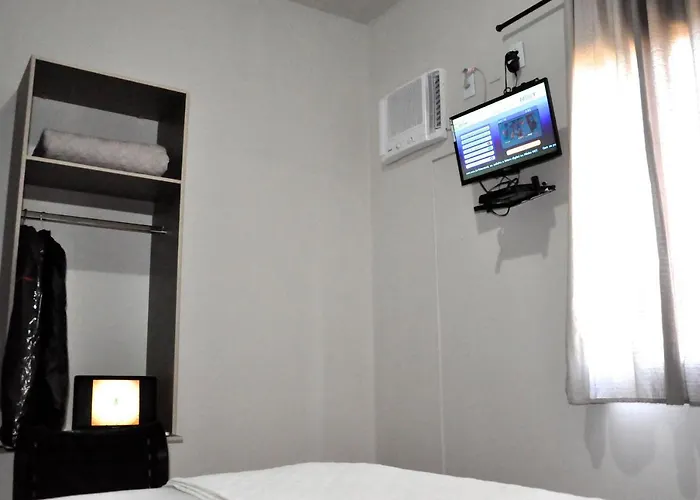 Hotel Caçula