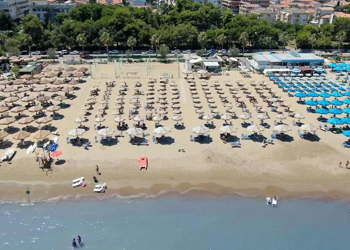 Albergo economico: Hotel Nel Pineto