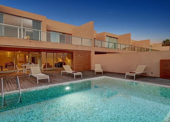 Villa: Salgados Beach Villas